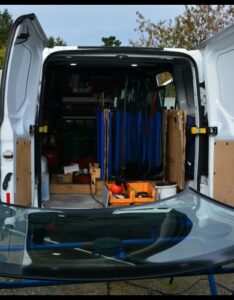 Our Locations 3 car glass repair services 1
