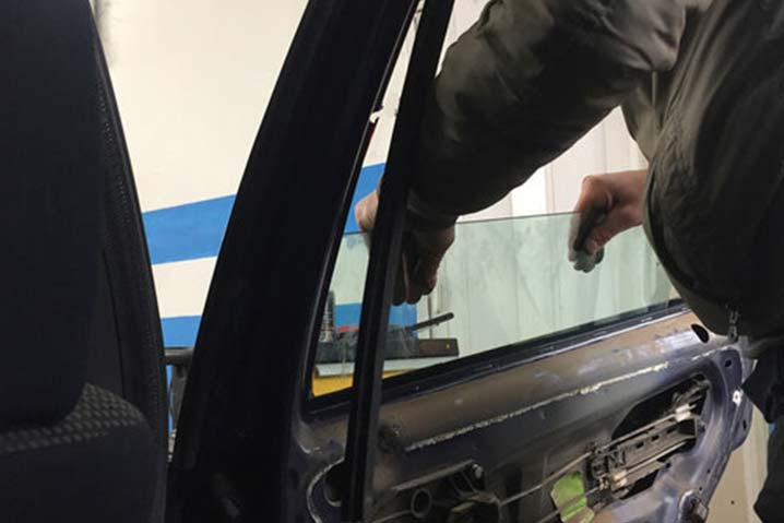 windshield repair Powhatan VA