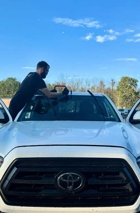 windshield replacement Highland Springs VA