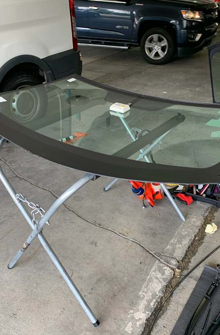 windshield replacement Lenexa KS