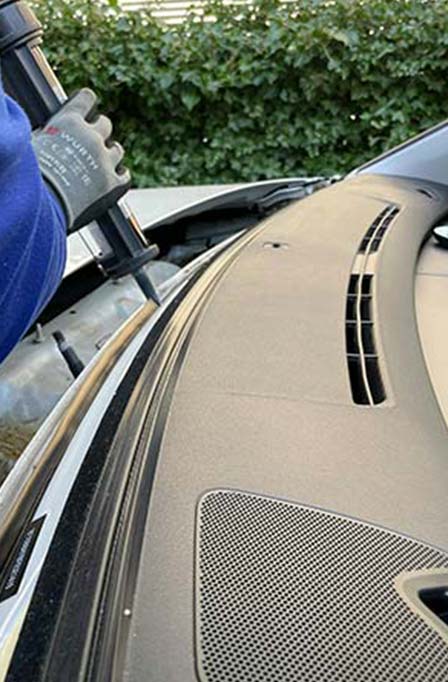 windshield replacement Utica